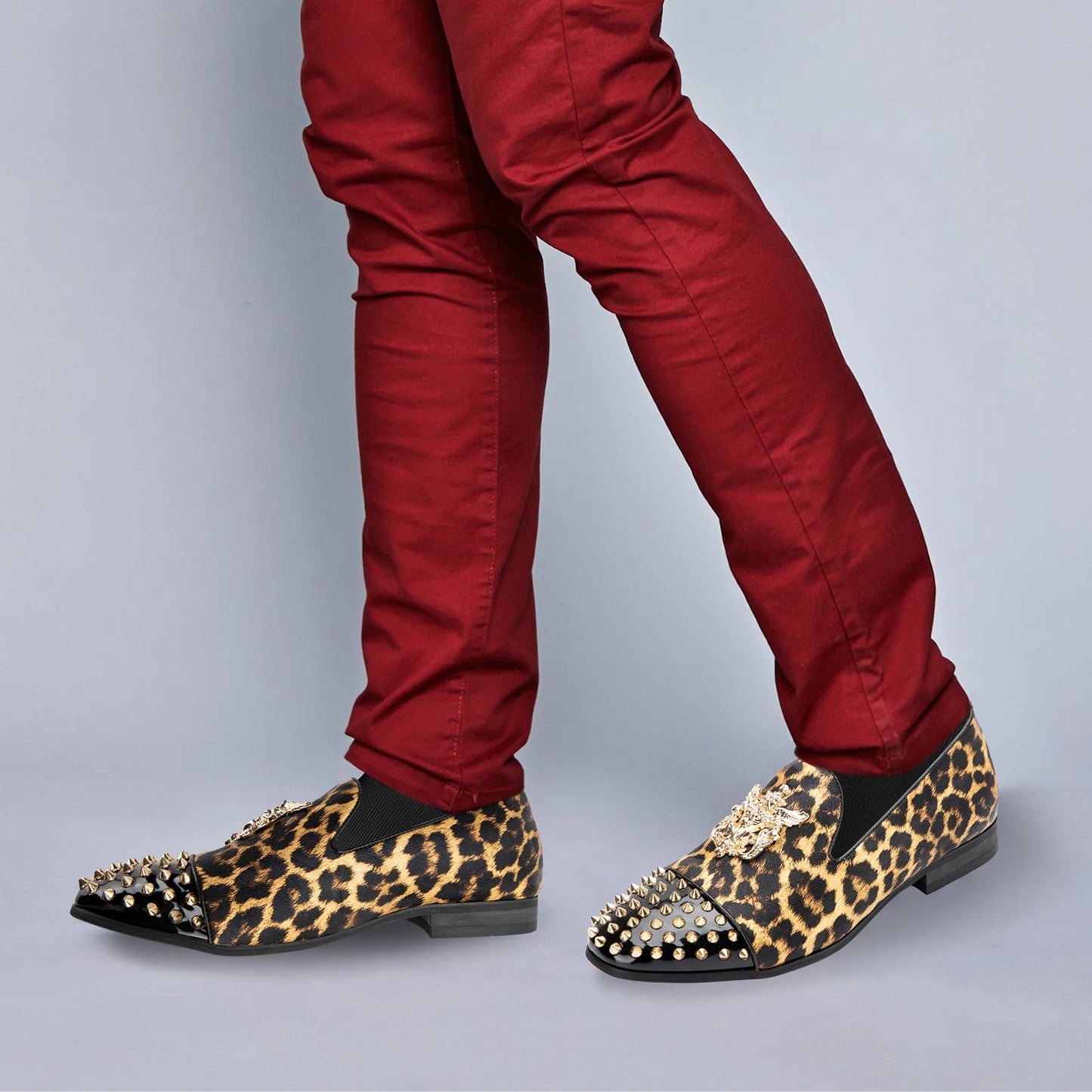 Mens Leatherette Leopard Print Loafers Dress Shoes with Metal Embellishments Party Luxury Loafer Shoes