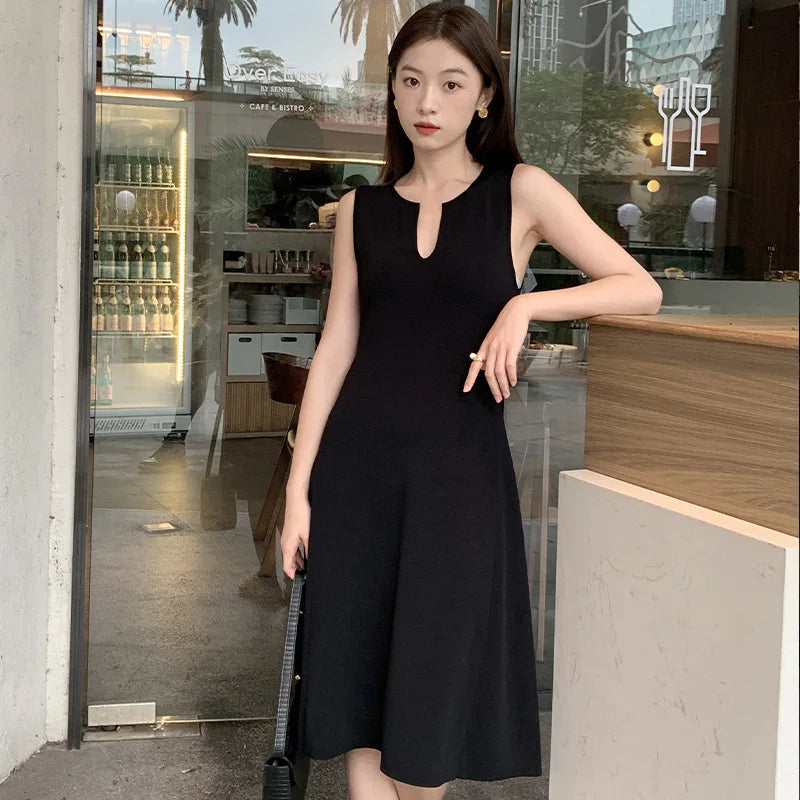 Sleeveless Knit Dress for Women Summer – Elegant A-Line Midi Dress with Keyhole Neckline Old Money Style 2025 Summer