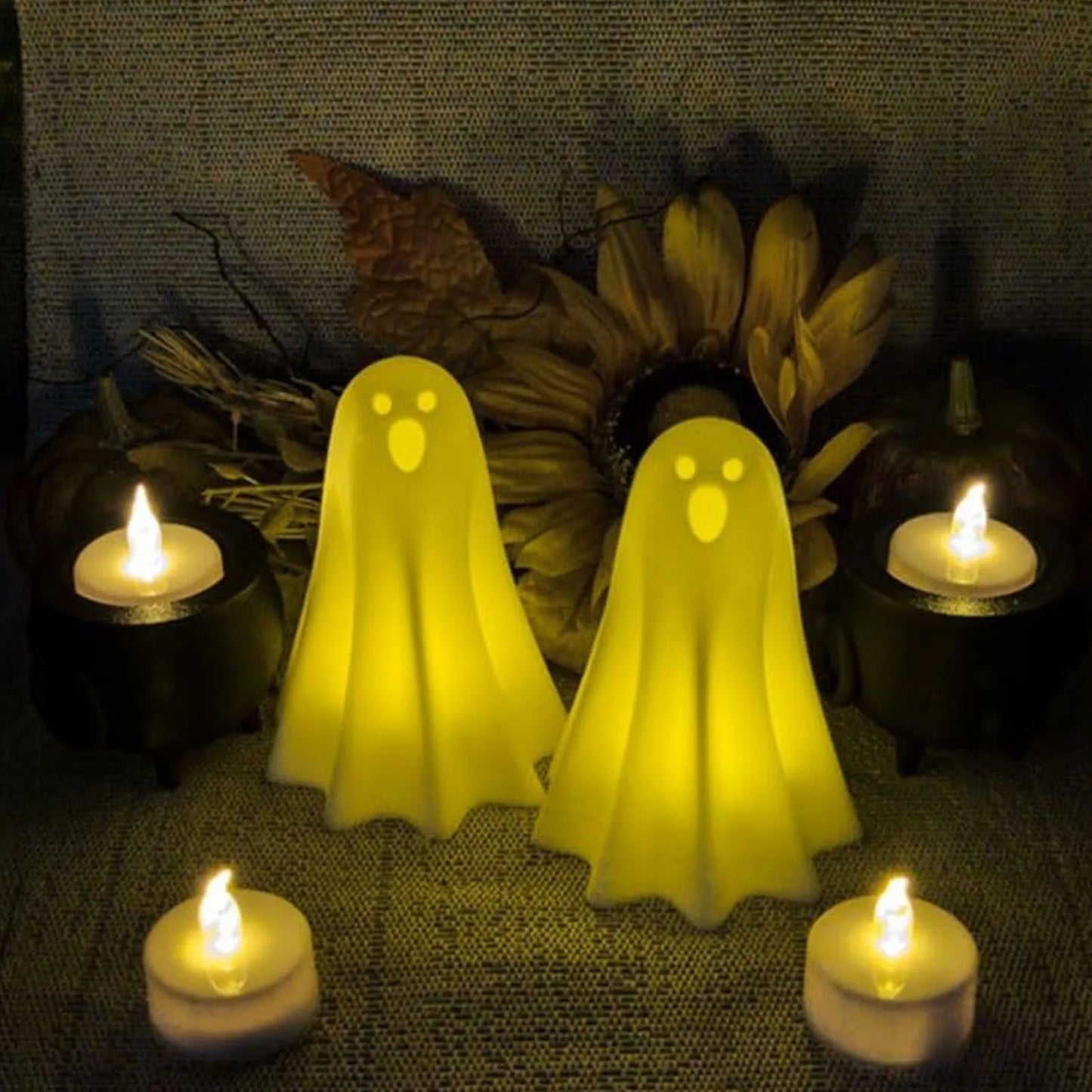 Cauldron Tea Light Holder Aromatherapy Diffuser Candle Jar for Holiday Themed Decoration Desktop Ornament Holiday Candle Holder