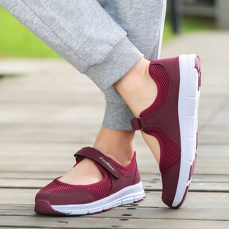 Breathable White Vulcanized Sneakers for Women Casual Walking Shoes