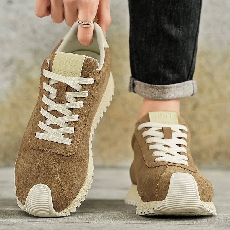 2025 Retro Men Casual Sneakers Comfortable Suede Leather Trainers