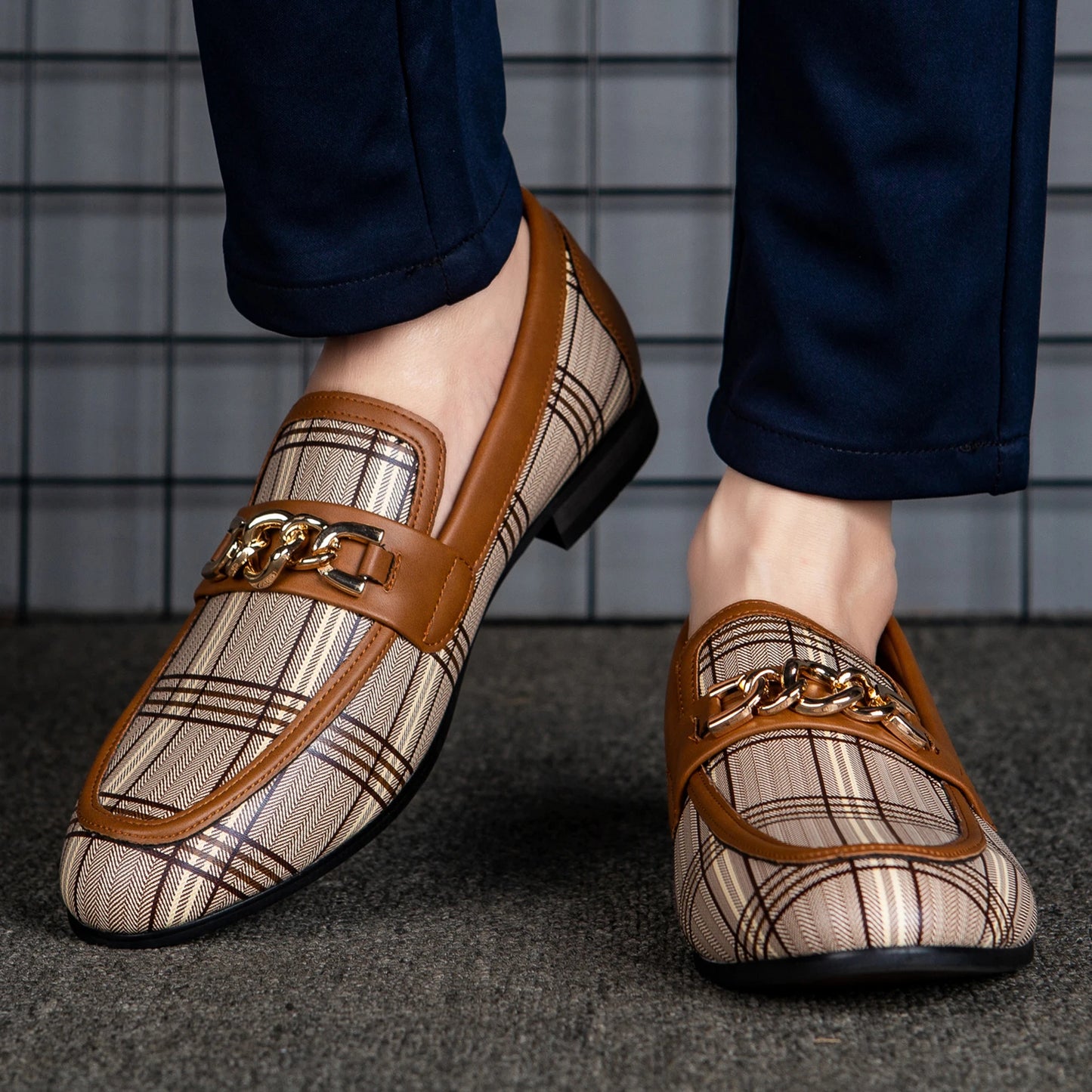 Men's Brown Shoes Pattern Printing Men's Dress Loafer Shoes Slip-on Casual Loafer Smoking Slipper