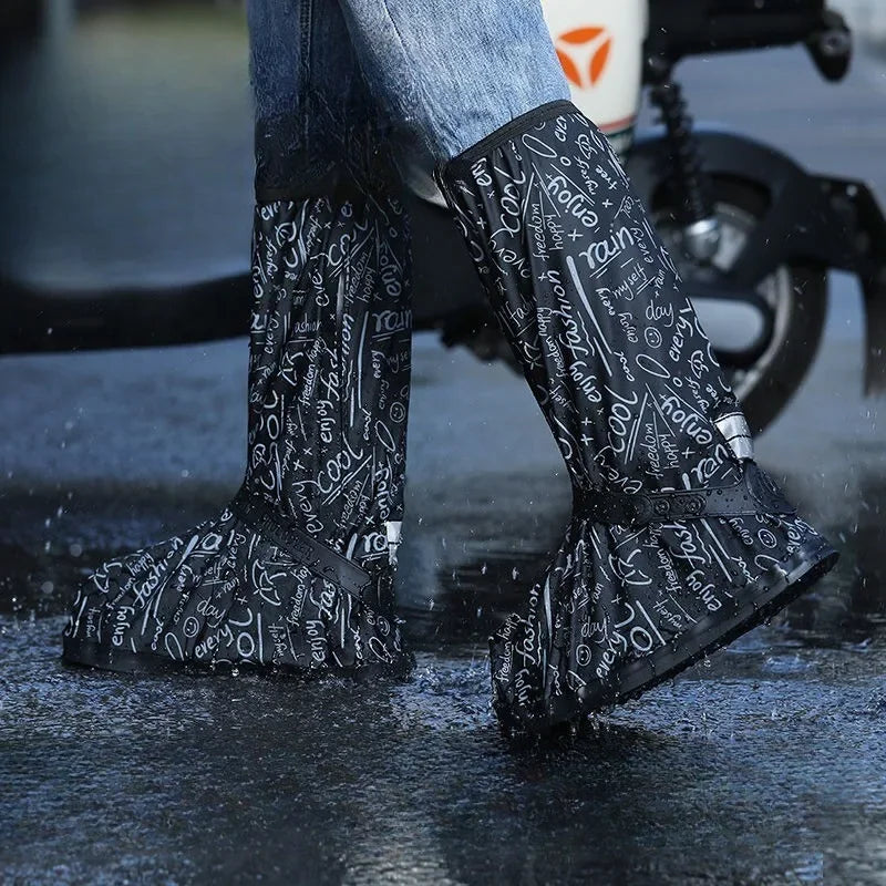 Male Shoes High Light Weight Galoshes Big Size Covers Men's Rain Boots Long Farming Graffiti Mud Original Rubber Wear-resistant