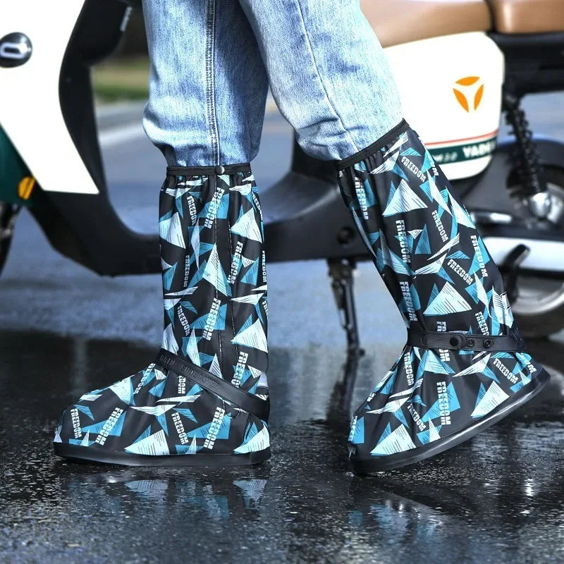 Male Shoes High Light Weight Galoshes Big Size Covers Men's Rain Boots Long Farming Graffiti Mud Original Rubber Wear-resistant