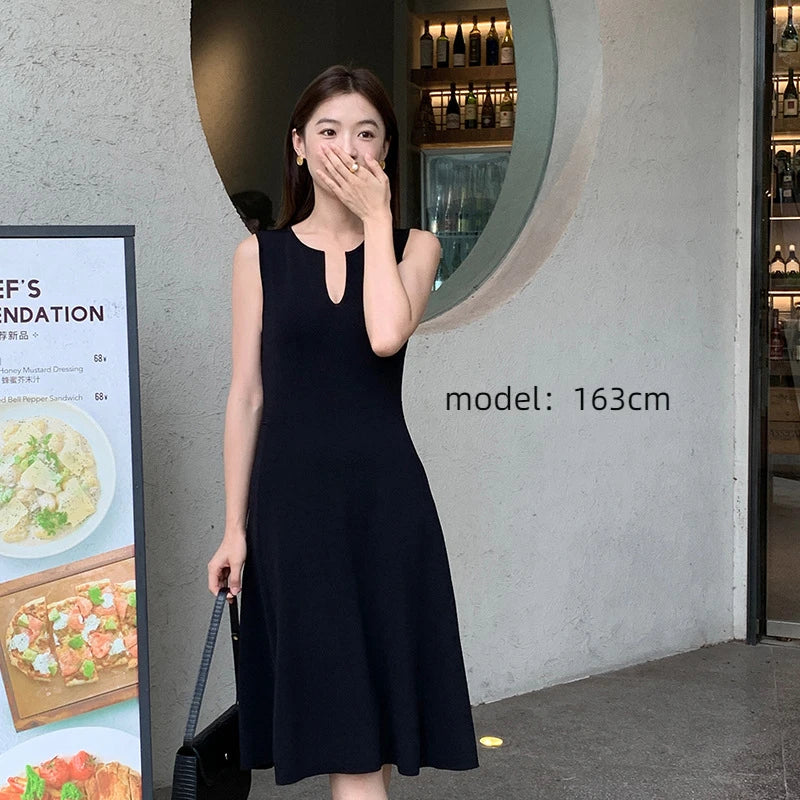Sleeveless Knit Dress for Women Summer – Elegant A-Line Midi Dress with Keyhole Neckline Old Money Style 2025 Summer