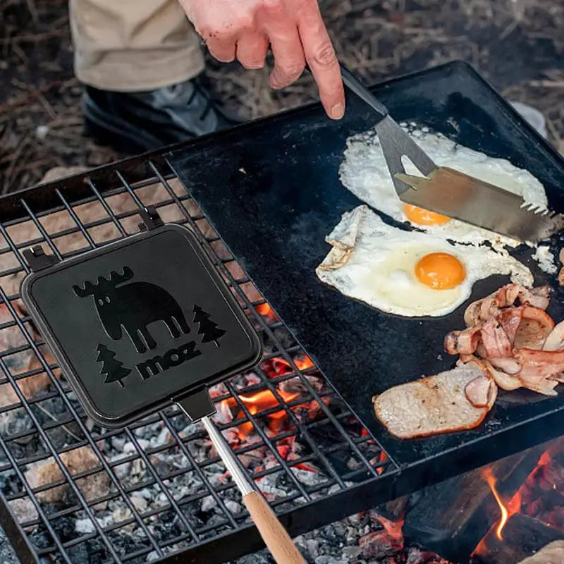 Grilled Cheese Maker Double Sided Detachable Portable Sandwich Cooker Camping Sandwich Maker Toaster With Wooden Handle